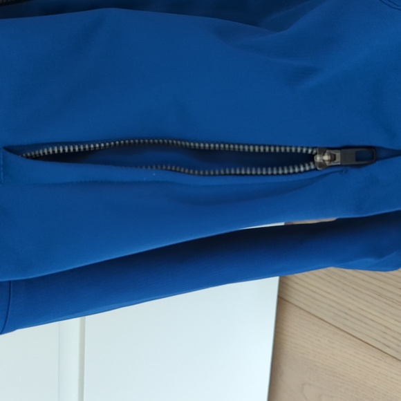 Lululemon Fleece back Soft shell for running - Picture 14 of 16